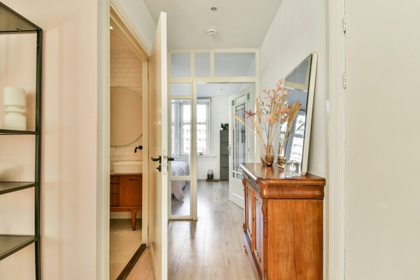 Photo - Under offer: Postjeskade 43-1, 1058 DG Amsterdam